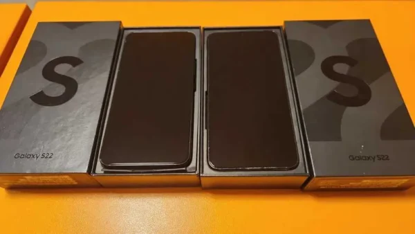 Samsung S22 5G 128 8GB Black, impecabile , factura, garantie bonus